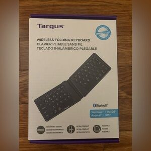 Targus Wireless Folding Keyboard - Portable, Useful for Working on the Go